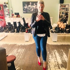 Meet your Posher, Angie